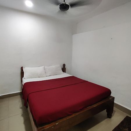Hotel Mj Beach Resort Baga Kültér fotó