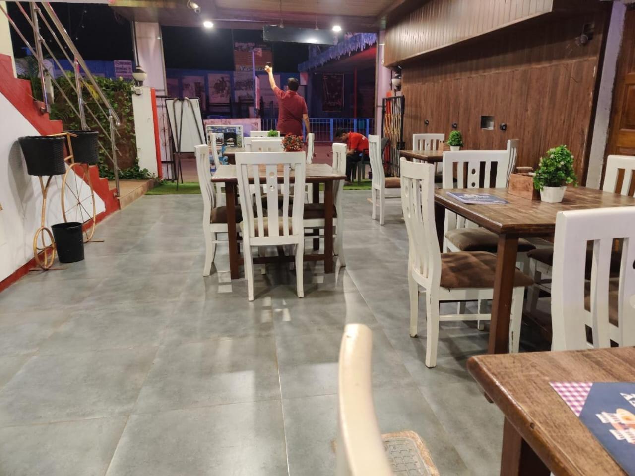 Hotel Mj Beach Resort Baga Kültér fotó