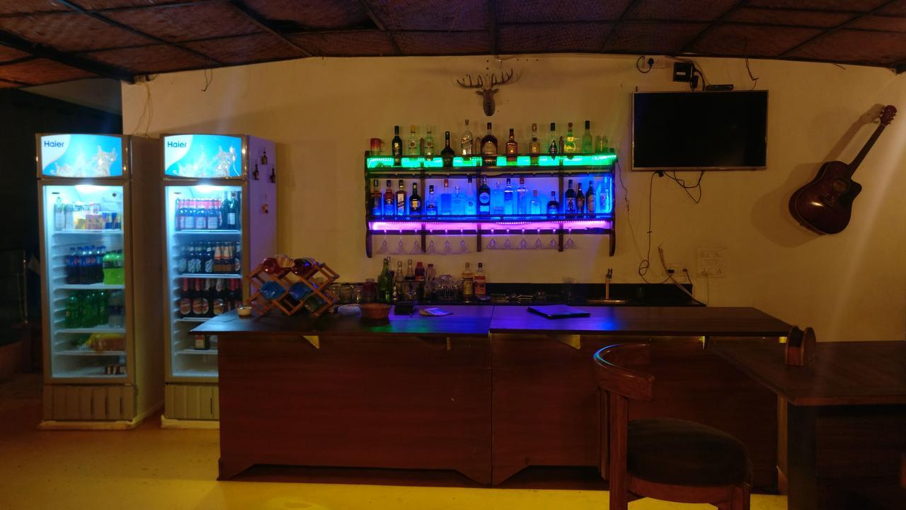 Hotel Mj Beach Resort Baga Kültér fotó