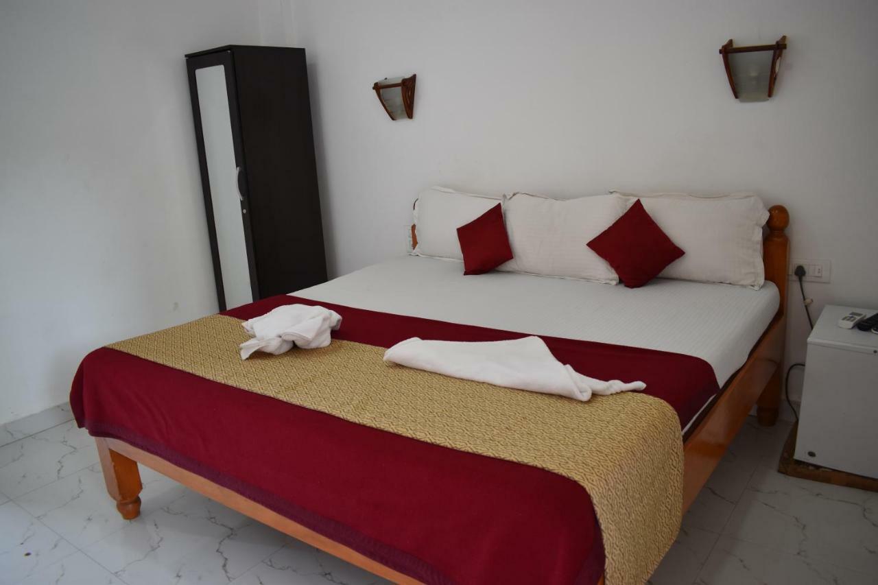 Hotel Mj Beach Resort Baga Kültér fotó